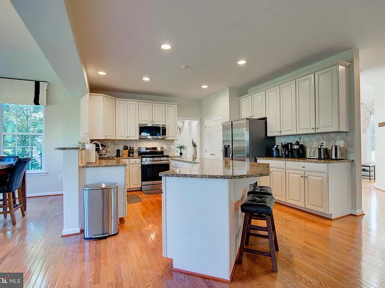 25291 Kilkeen Way — Photo 9