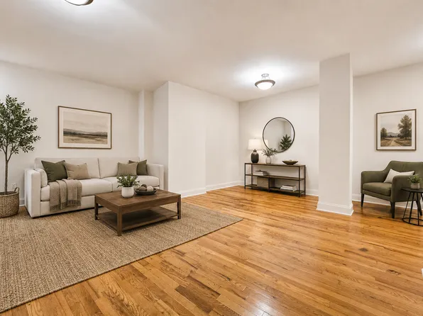660 Fort Washington Avenue image 1 of 13