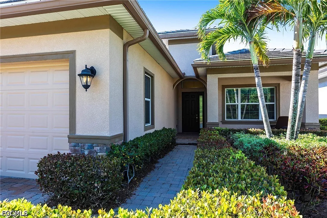 2 bed, 2.0 bath, 1820 sqft, $3,000 — Photo 4