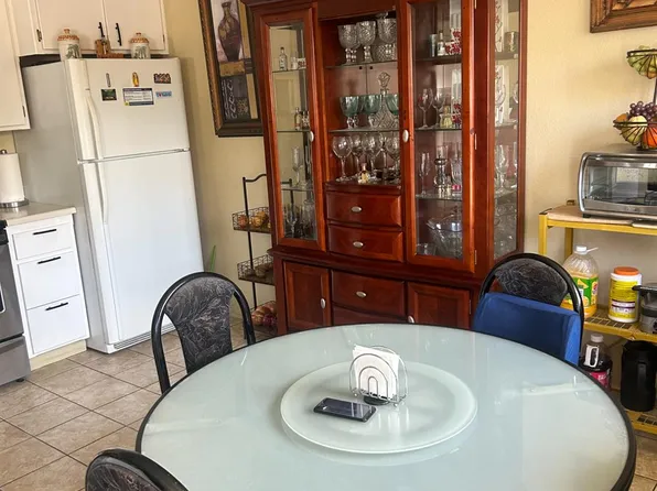 304 N Madison St, Modesto, CA 95351