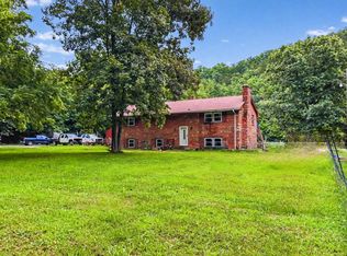 5011 Johnson Creek Rd, Covington, VA 24426