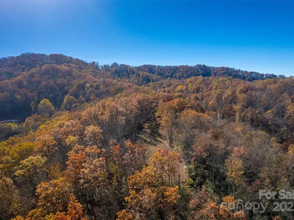 4 Copperhead Cv, Sylva, NC 28779