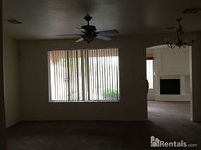 4th image of 3009 S Abbey Cir