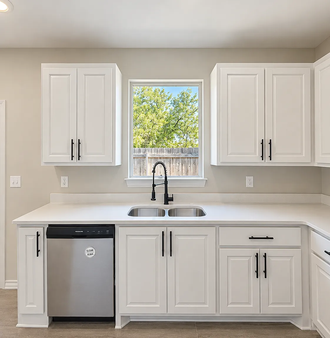 3 bed, 2.5 bath, $2,150 — Photo 4