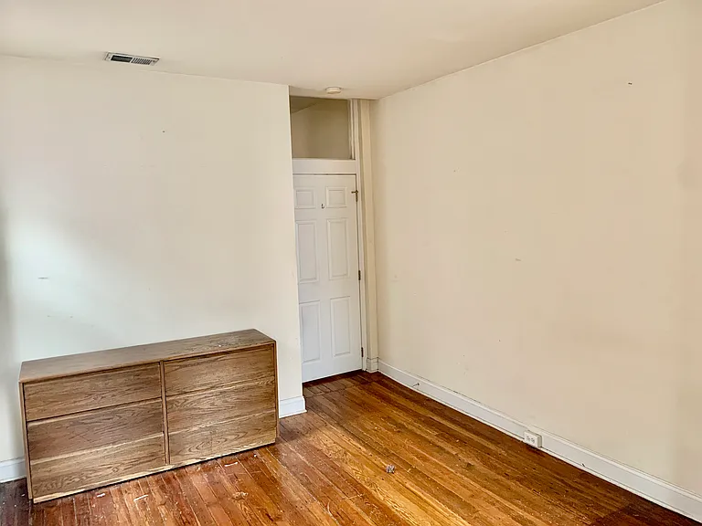 4217 Ridge Ave #3 — Photo 14