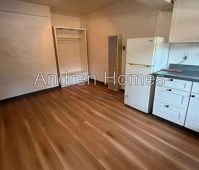 10110 Soquel Dr #4 — Photo 3
