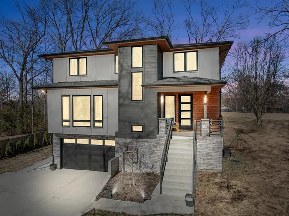 1301 Chestnut Dr, Brentwood, TN 37027