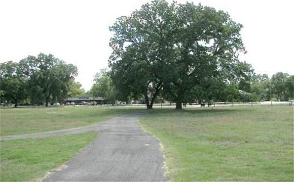 1st image of 2341 Us Highway 281 S