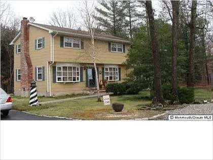 2210 Lakeside Dr S photo 1