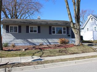5054 Fairchild St, Swartz Creek, MI 48473