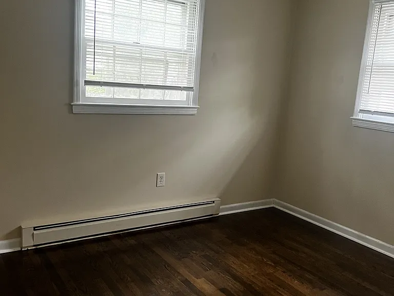 15 N Purcell Ave — Photo 3