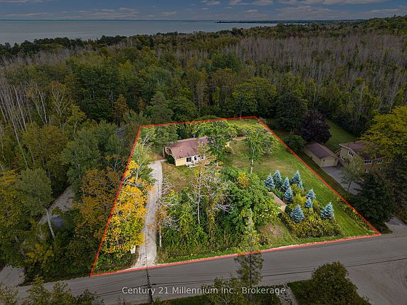 5th image of 123 Hidden Lake Rd