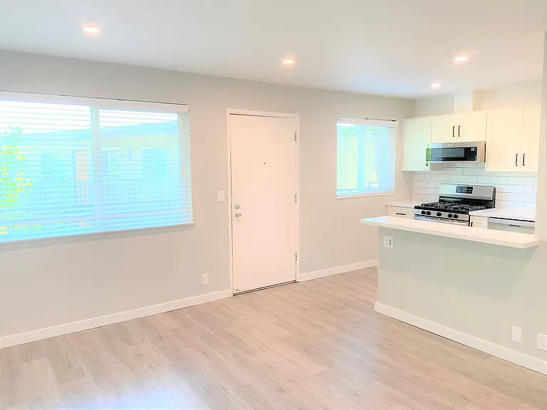 The Alterra: Beautiful One-Bedroom Apartments in the Heart of Downtown Walnut Creek — Photo 26