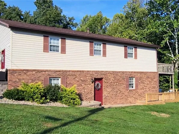 186 Cofer St, Washington, WV 26181