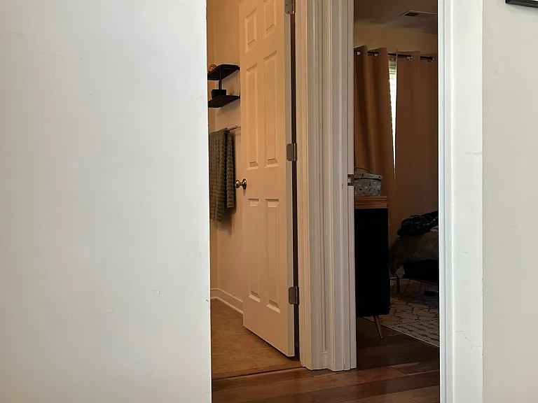 1403 Pennsylvania Ave — Photo 13