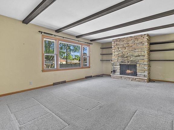 2nd image of 1545 Ostergaard AVENUE