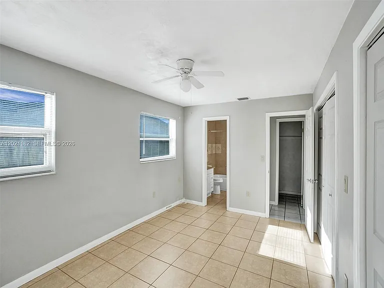 8550 NW 27th Pl — Photo 22