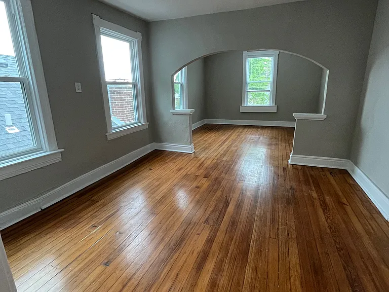 Living Room/Dining