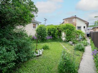 8138 W Addison St, Chicago, IL 60634