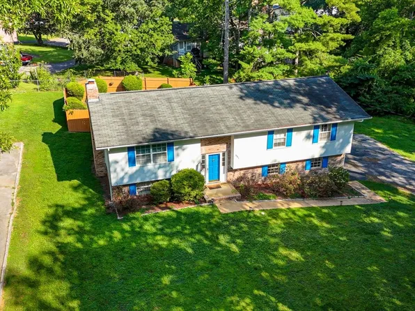 5911 Tyner Ln, Harrison, TN 37341