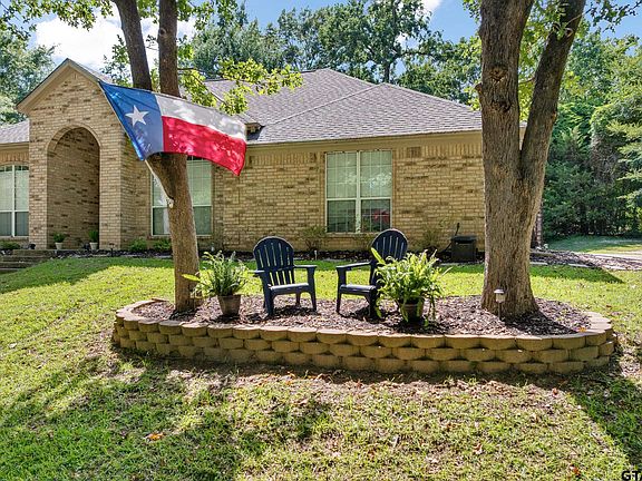 4th image of 23610 Greenway Dr