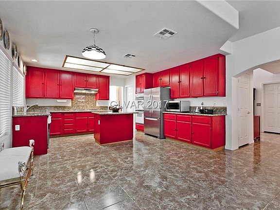 5th image of 8241 Campana Dr