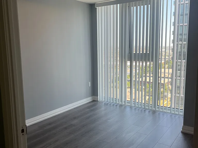 9000 Jane St #2104 — Photo 3