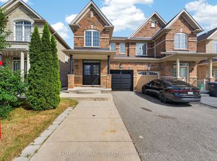 39 Matthew Harrison St, Brampton, ON L6P 3H3