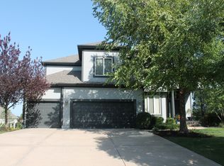 14409 Norwood St, Leawood, KS 66224