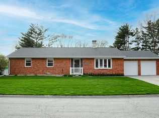 121 W Crestwood Dr, Morton, IL