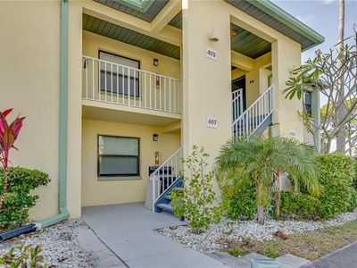 6145 113th St APT 415, Seminole, FL, 33772