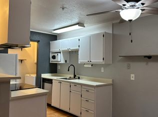 8201 Camino Colegio Dr APT 181, Rohnert Park, CA 94928