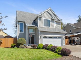 3804 12th St, Tillamook, OR 97141