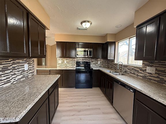 5th image of 4738 Fleming Downe Ln