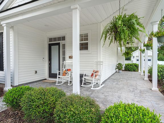 4th image of 4821 Oak Haven Pl