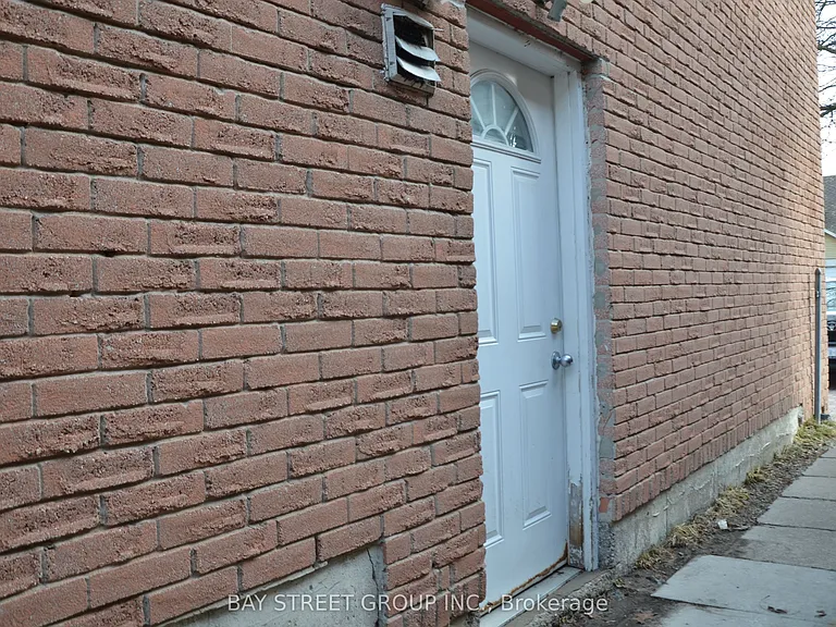 283 Port Royal Trl — Photo 1