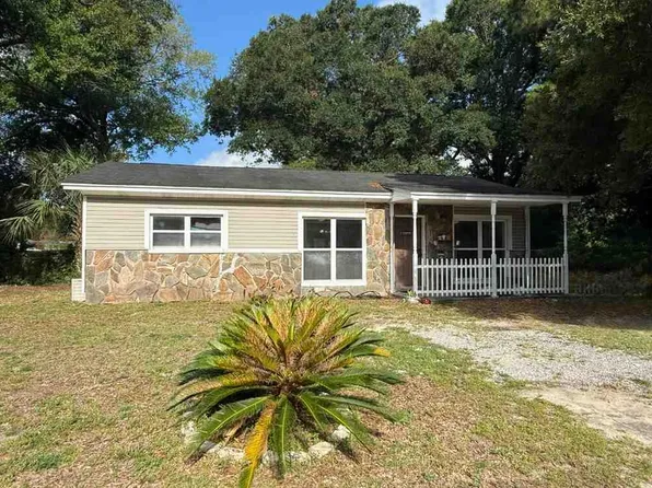 714 Mary Ave, Fort Walton Beach, FL 32547
