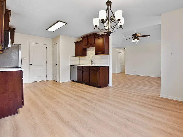 3738 Suiter Rd — Photo 8