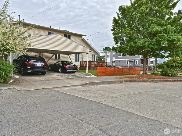5402 S Cloverdale Street, Seattle, WA 98118