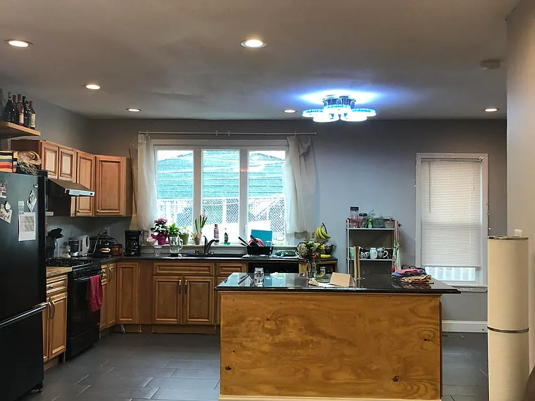103 Bloomfield St — Photo 12
