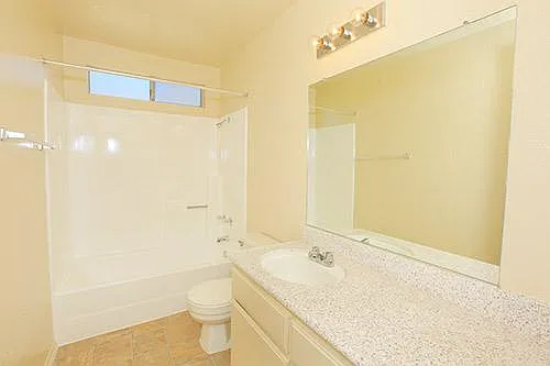 1640 W Ball Rd — Photo 24