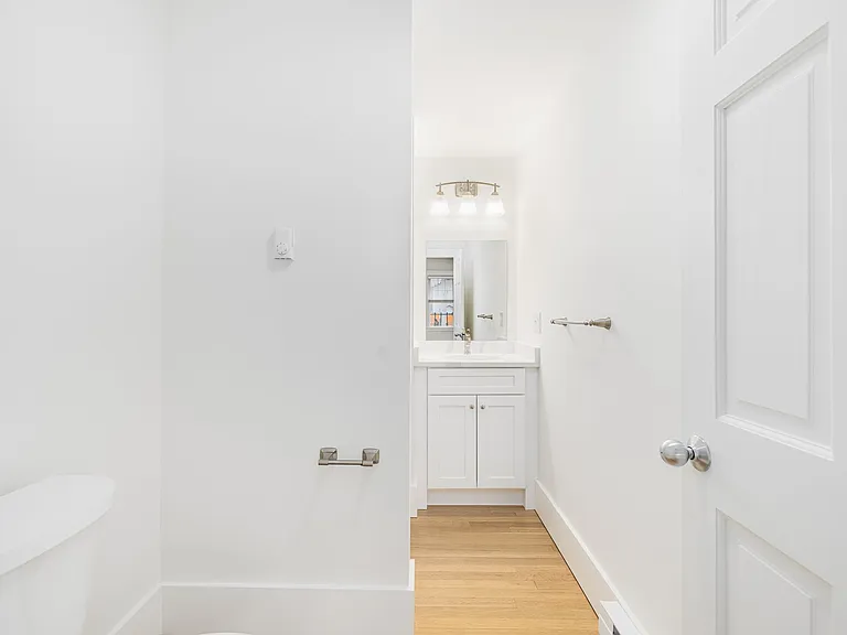 54 Sutton St #1 — Photo 11