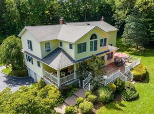 39 W Maple Rd, Greenlawn, NY 11740