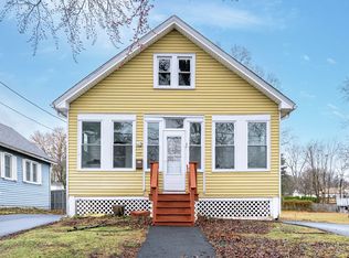 17 Oak St, West Springfield, MA 01089