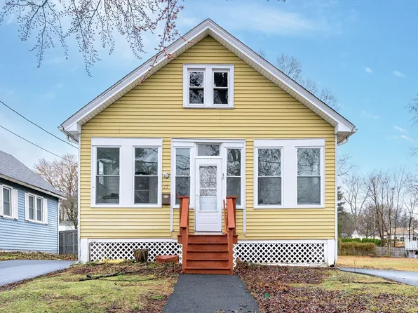 17 Oak St, West Springfield, MA 01089