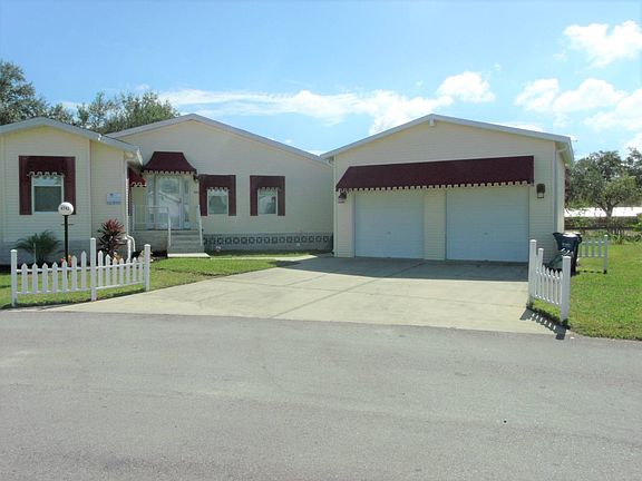 2nd image of 4742 Crestwicke Dr #646