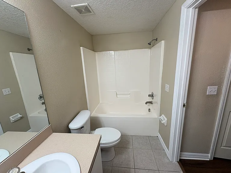 9610 Seadale Ct #102 — Photo 24