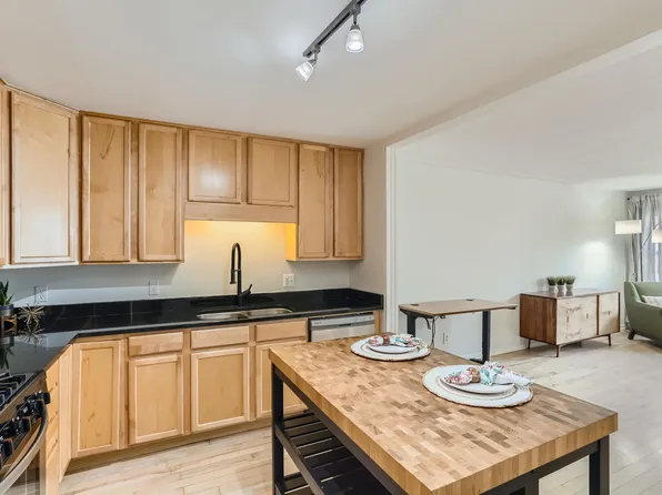 3215 Pillsbury Ave S #110, Minneapolis, MN 55408