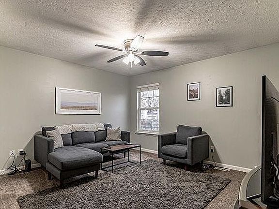 5th image of 4002 Mimosa View Dr