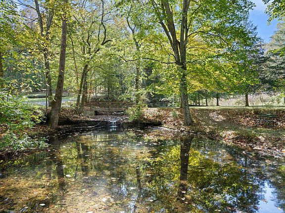 20th image of 5700 Leipers Creek Rd